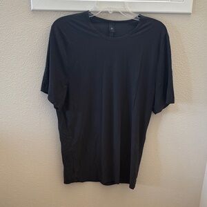 lululemon athletica Black Short Sleeve Tee